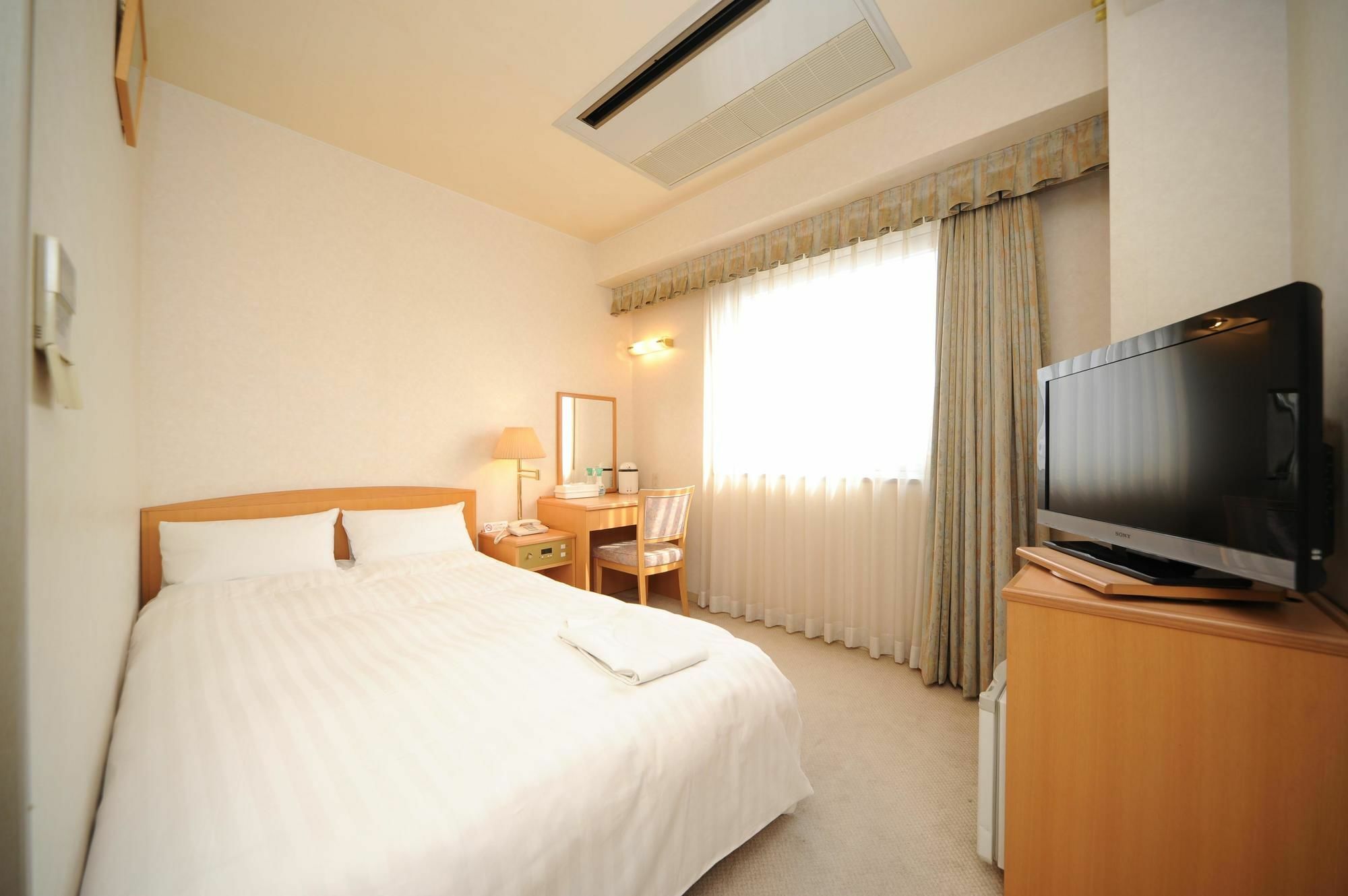 Bright Park Hotel Kochi  Exterior photo